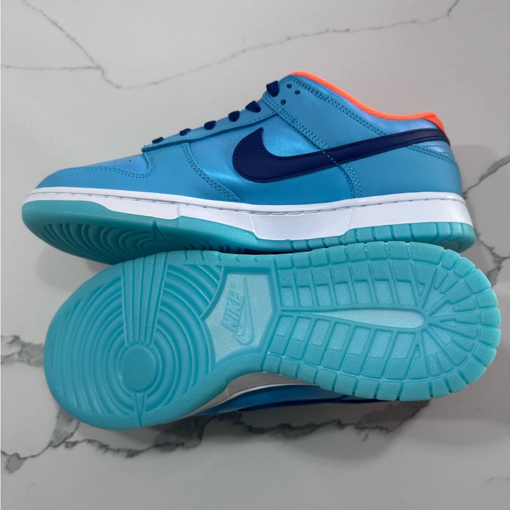 Nike Dunk - Picture 3 of 3